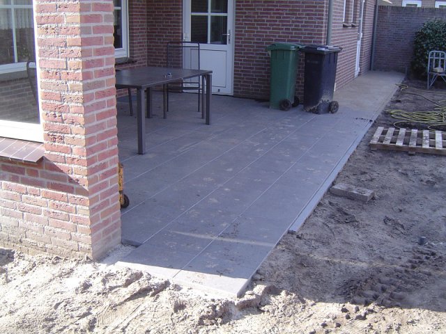  Aanleg gehele tuin mei 2012, Ysselsteyn